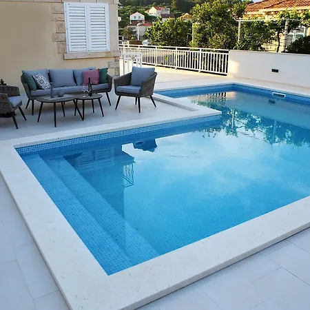 Apartament Lumbarda 9303a